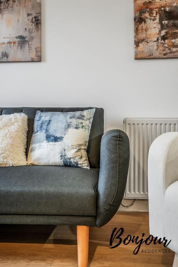 Cosy Grassmarket 2Br-1Ba - Newly Decorated! By Bonjour Residences Единбург Екстер'єр фото