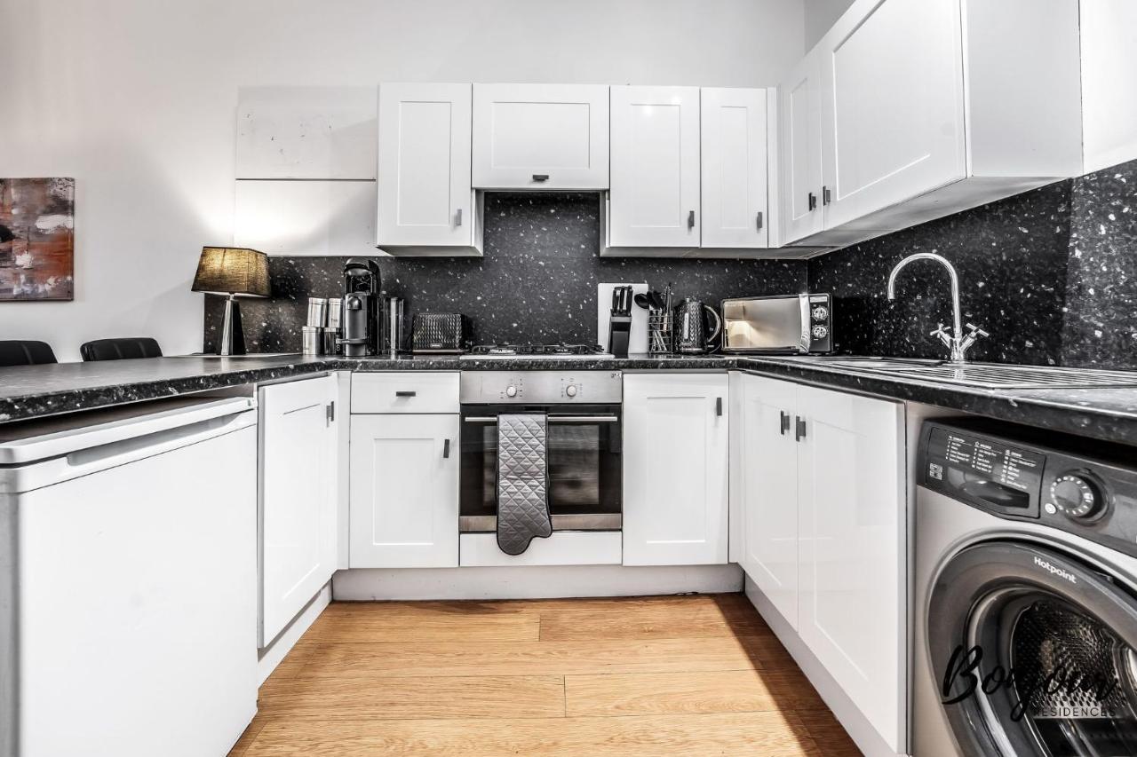 Cosy Grassmarket 2Br-1Ba - Newly Decorated! By Bonjour Residences Единбург Екстер'єр фото